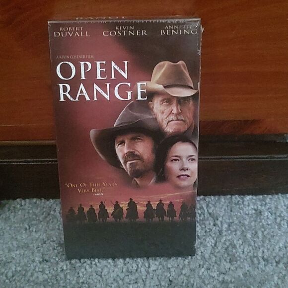Open Range (2004)  Kevin Costner Robert Duvall Annette Bening VHS NEW Sealed - Picture 1 of 3